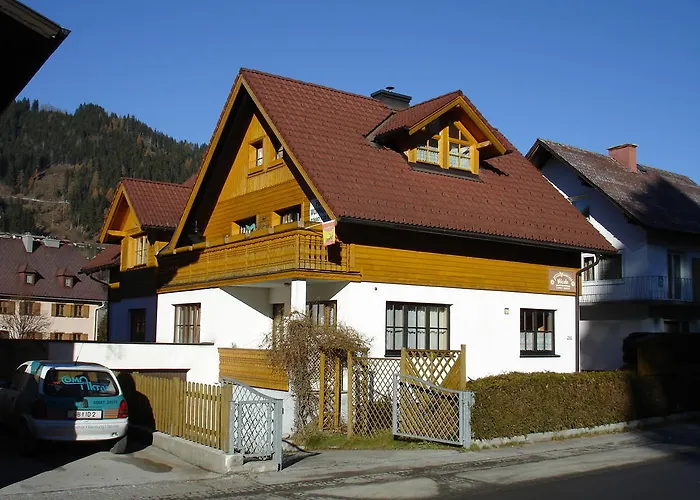 Appartementhaus Erasim